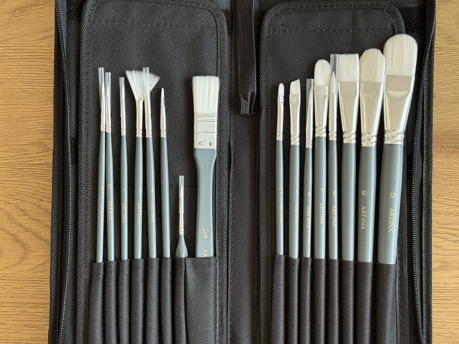 Чисто нов пълен комплект за рисуване Artina - четки, бои, статив