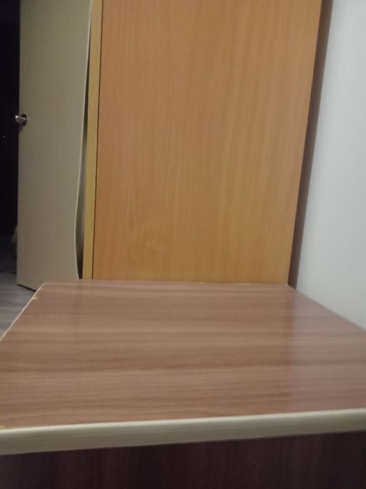 Стулья для кухни,тумба