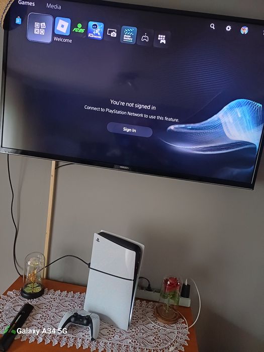 Vând  PlayStation 5