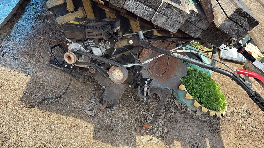 Мотоблок продам . В хорошем состояние