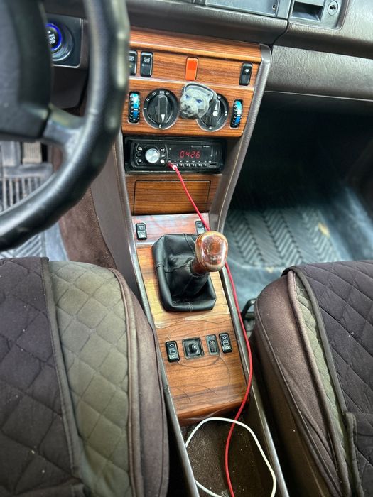 Продам Мерседес w124