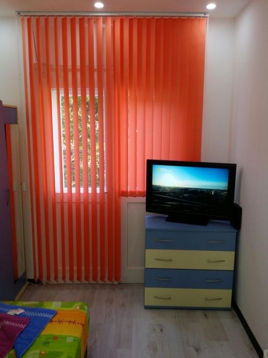 Нощувки - център - бул. Ал. Стамболийски “ Скай Хостел "   * КЛИМАТИК*