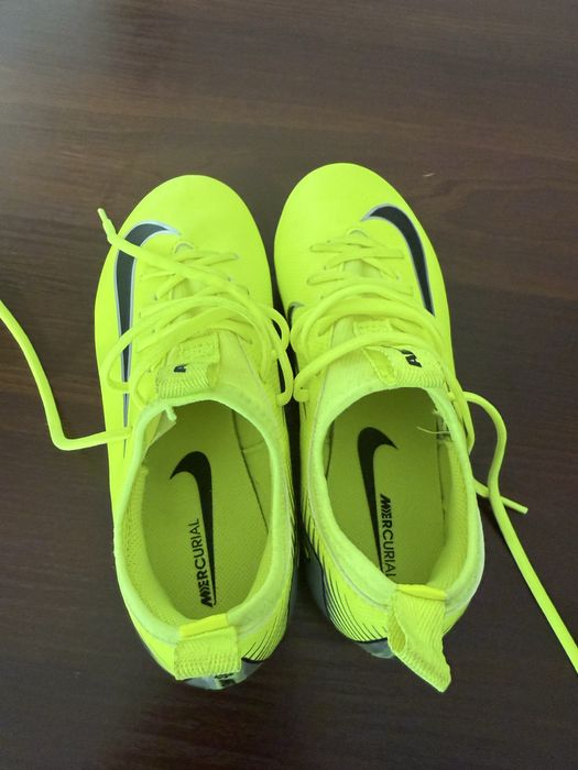 детски бутонки Nike