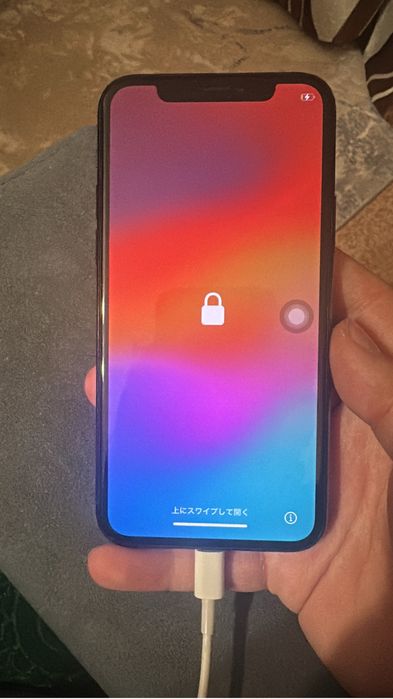 айфон 11 про.