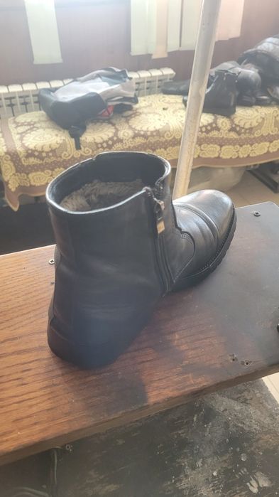 Продам мужские сапожки