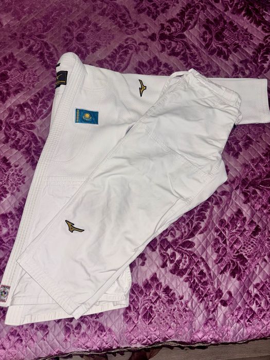 кимонодля дзюдо