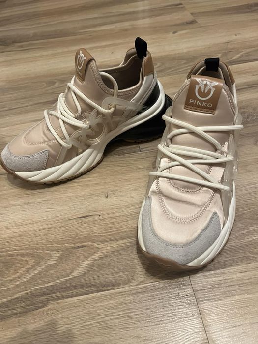 Сникърси Pinko оригинални бежови