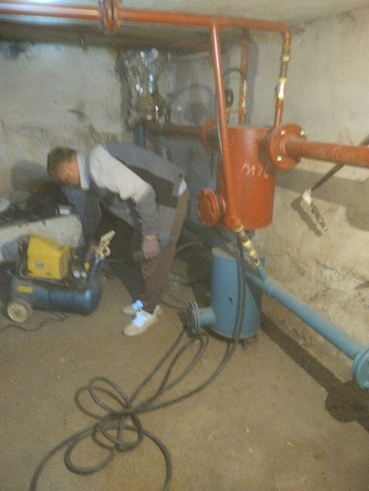 Сантехник, сварщик