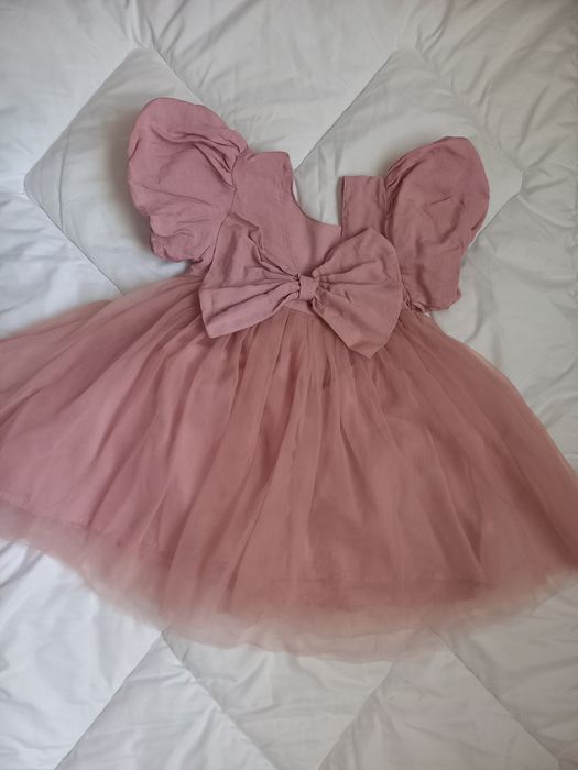 Нарядные платья для девочки