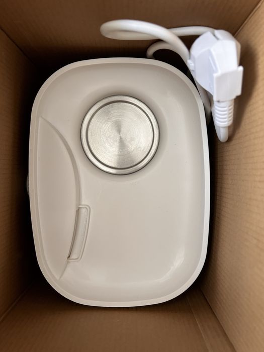 Стерилизатор, помпа за кърма, раница за бебе носене и др.