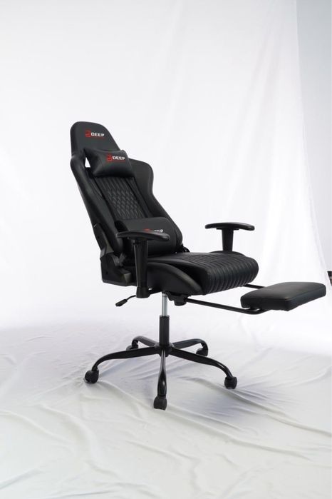 Игровое кресло Deep Furniture Черный