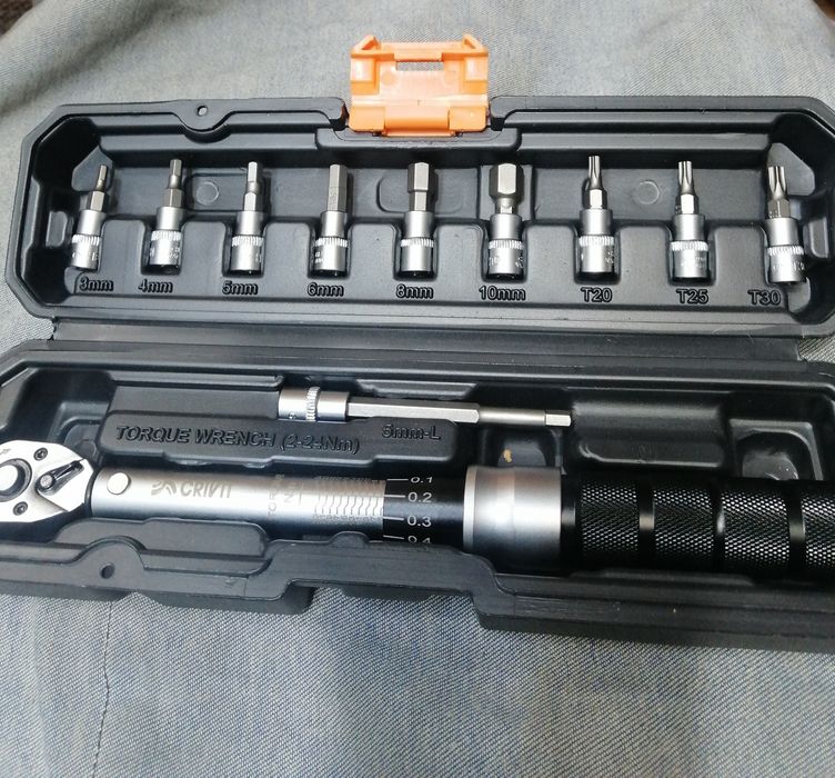 Нов Динамометричен ключ 2-24 нютона