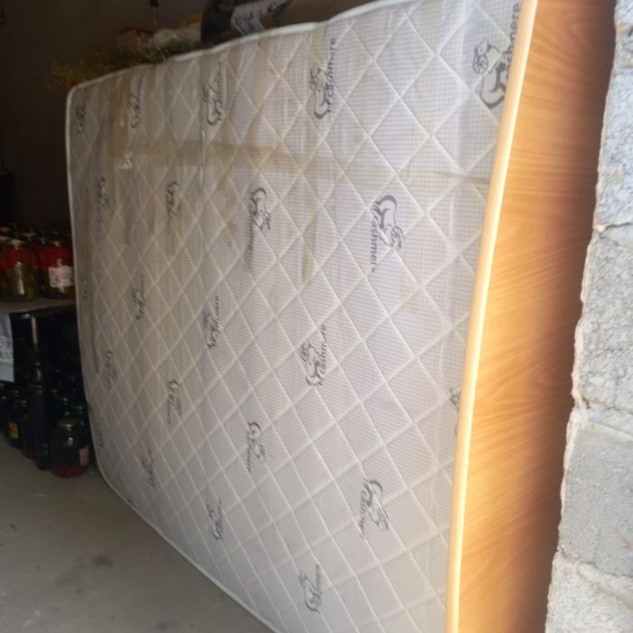 Продам кровать в хорошем состоянии