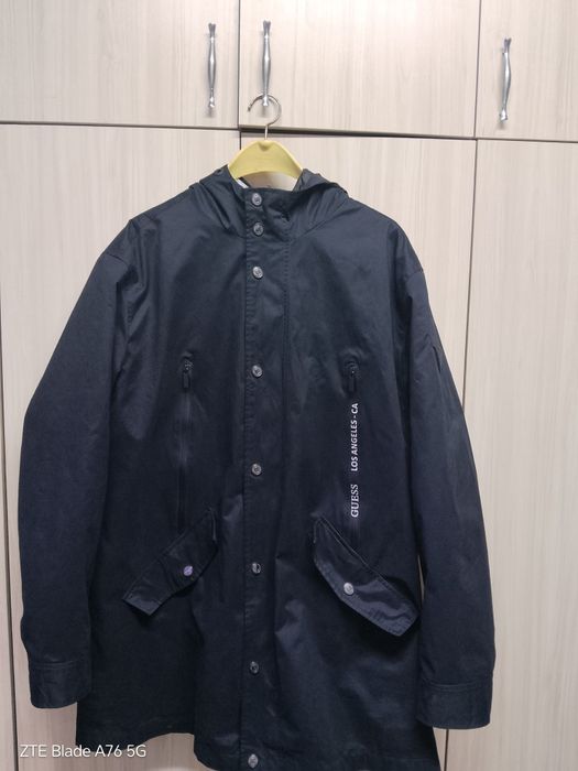 Оригинално мъжко яке Guess