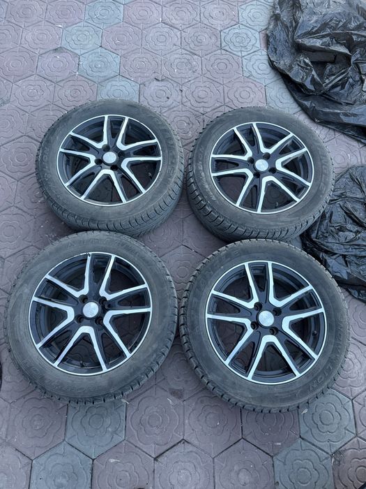 Продам диски с резиной  р16 205/55