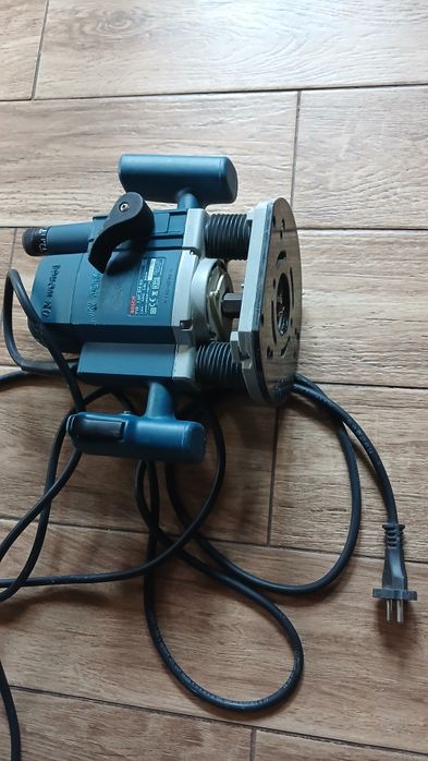 Freză Bosch profesional