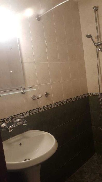 Дава се под наем Тристаен апартамент в Бургас, Център - 120 кв.м за 510 € - Снимка #5