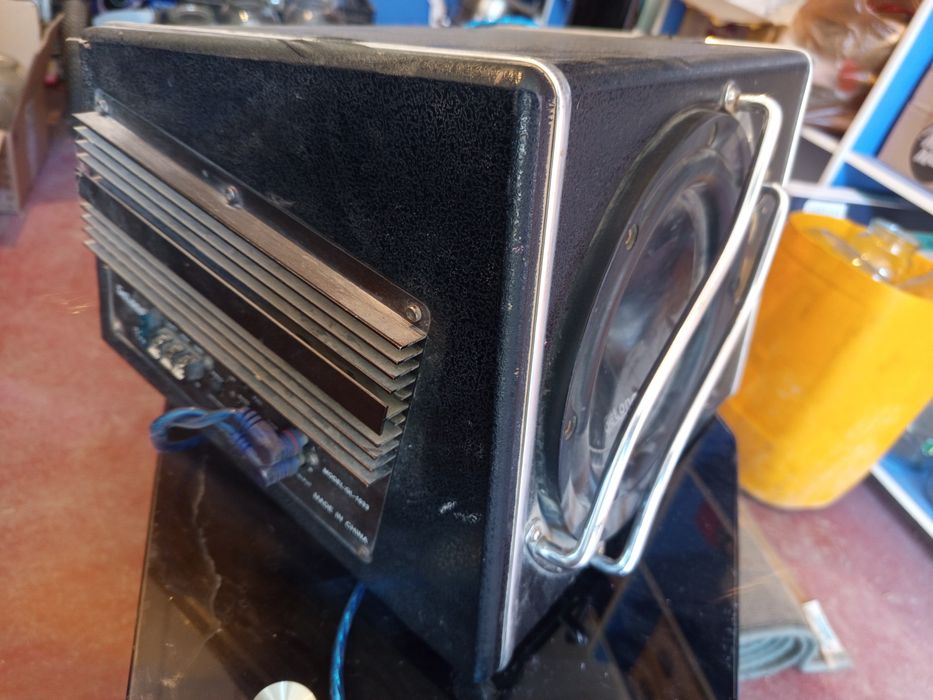 Срочно продам сабвуфер