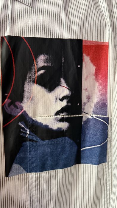 Боди  и бели дънки  на на Avin . Риза на Hugo с етикет