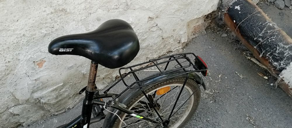 Продаю велик не сломаный