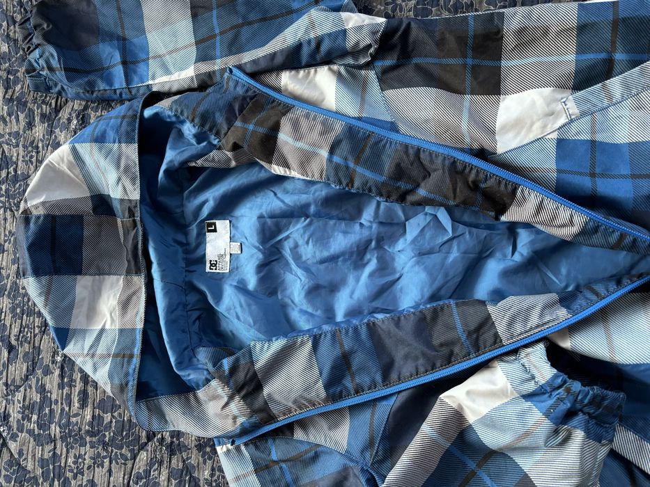 Тънко яке DC, L размер