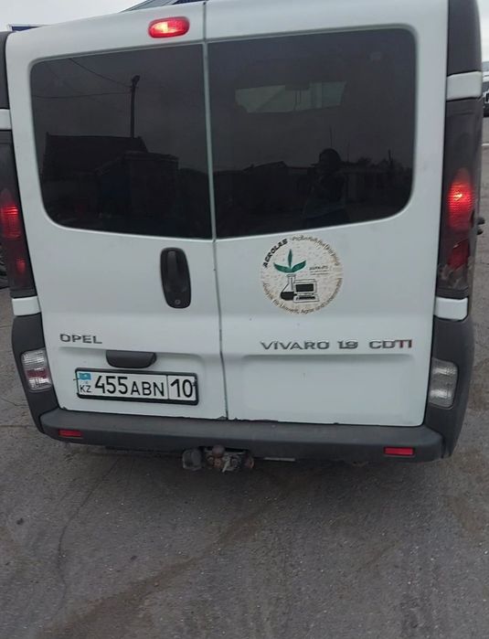 Продам грузовой бус срочно!