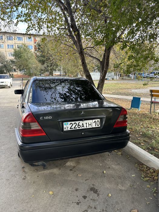 Mercedes Benz C180 W202