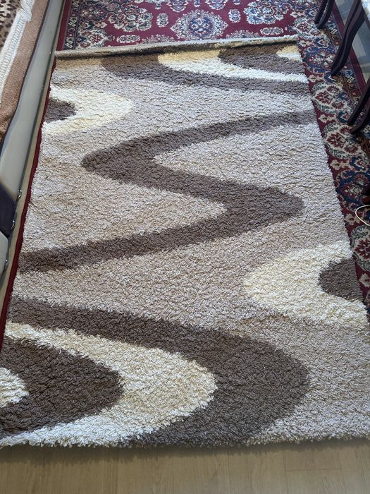 Продам ковер травка 150х230