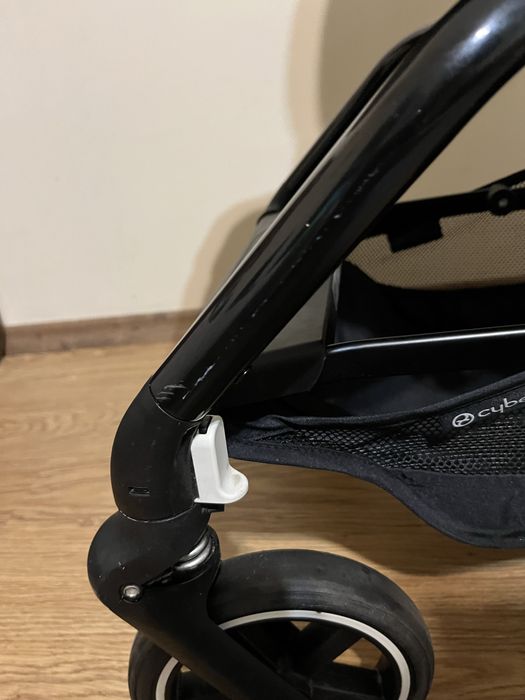 Cybex Eazy S+2 lava grey