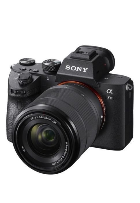 Фотокамера Sony Alpha A7 III kit 28-70mm