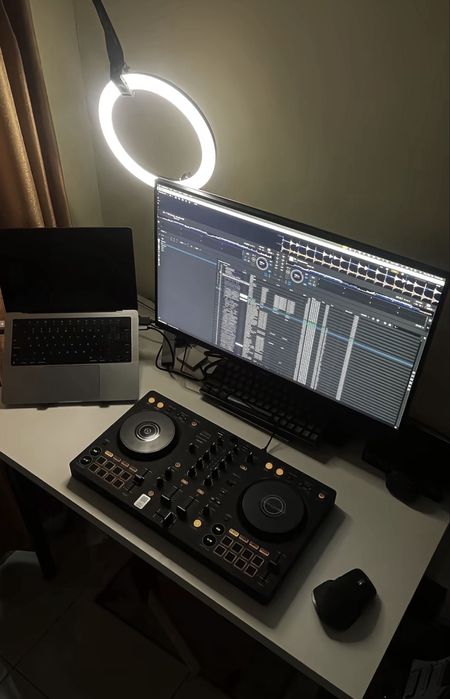 Продам диджей контролер