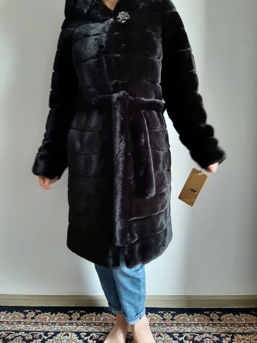 Продам новую шубу