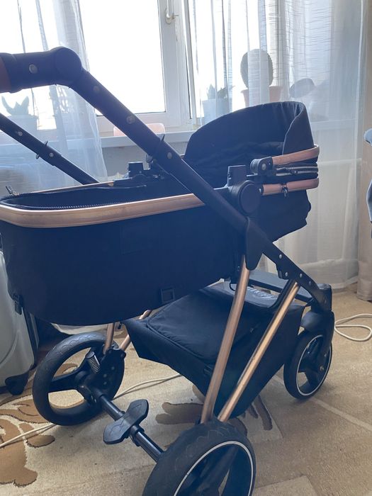 Продам коляску 2в1 в хорошем состоянии