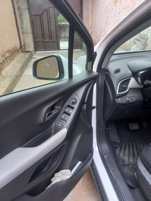 Tracker 1 full pozicia