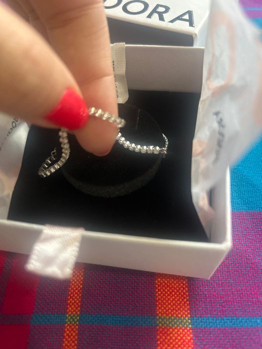 Оригинална сребърна гривна Pandora с циркони + кутия и сертификат