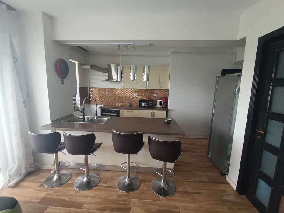 Apartament cu loc de parcare subteran - Royal Town Copou