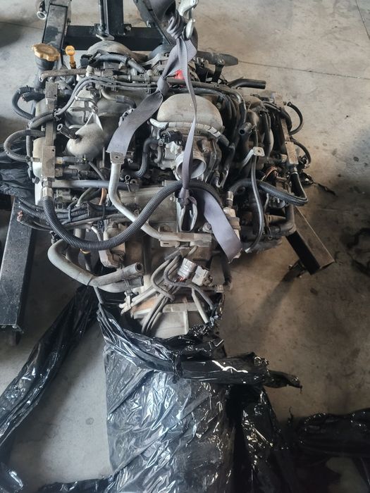 Vând motor subaru forestier 2.5 benzina cod EJ25