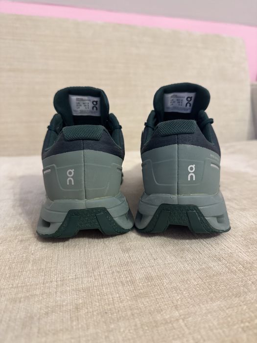 Дамски туристически обувки On Cloud