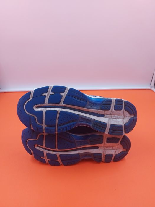 Asics Gel Nimbus 20 Paris номер 44.5 Оригинални мъжки маратонки