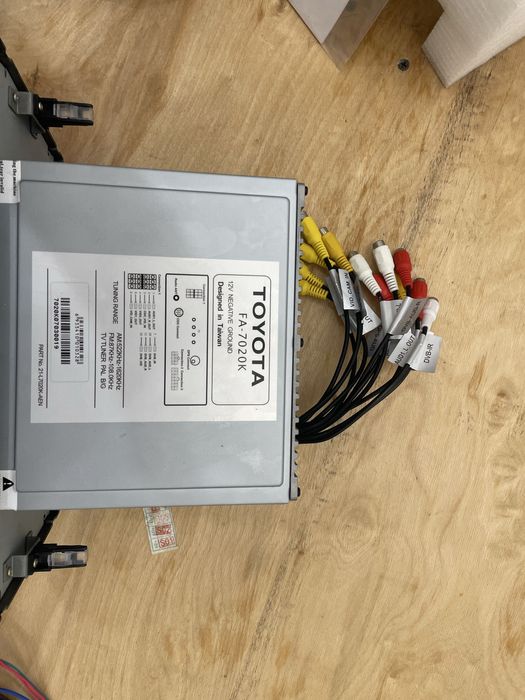 Головное устройство Camry 40