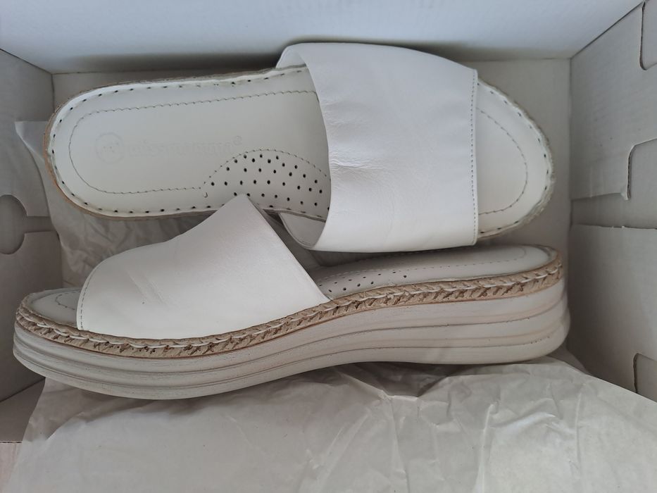 Дамски чехли естествена кожа