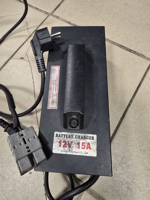 ЗАРЯДНО за Акумолатори