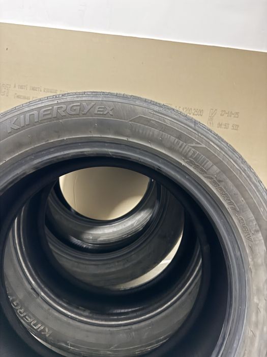 Nokian kinergy 215/55R17