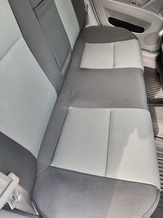 Jentra tozza  oq rangda