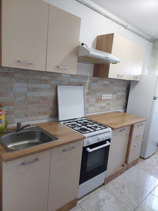 Vand mobila bucatarie