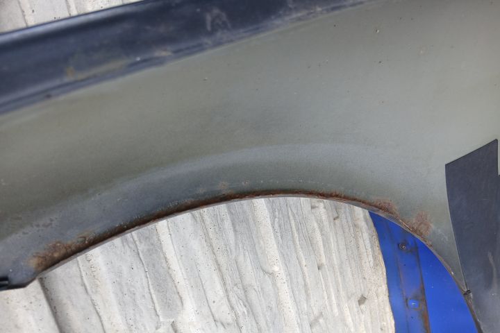 Aripa fata dreapta BMW Seria 3 E90
