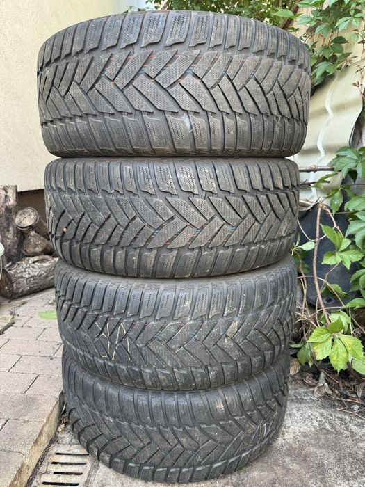 anvelope iarna 245/45 R18 Dunlop Runflat