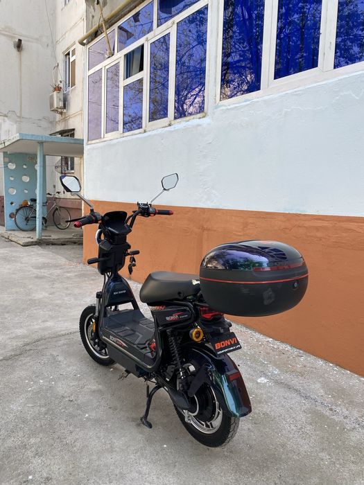 Bonvi skuter 2025 yil