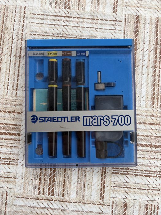 Stilouri tehnice STAEDTLER MARS 700