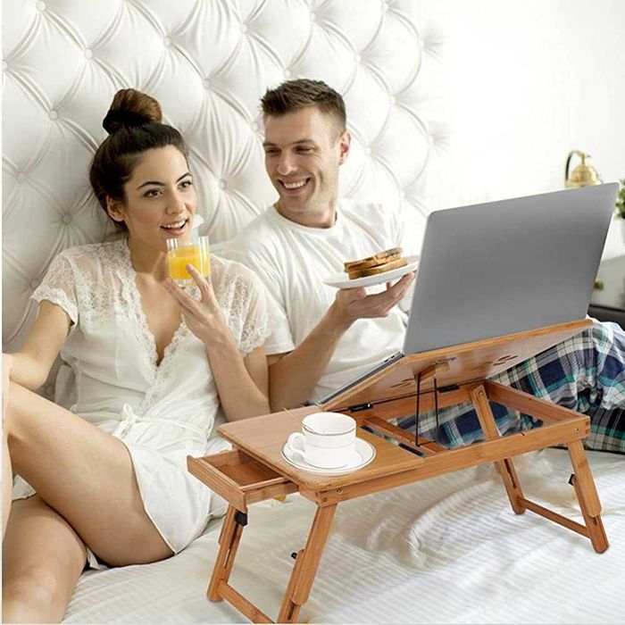 Masa pentru laptop din bambus cu sertar si orificii ventilatie 50x30cm